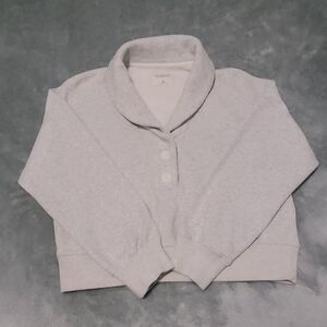 Abercrombie & Fitch sweater